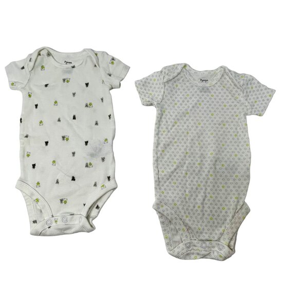 Baby Boy's - 4 Body Suits in White with Designs in Greens and Greys - Size 3 M - Picture 4 of 6